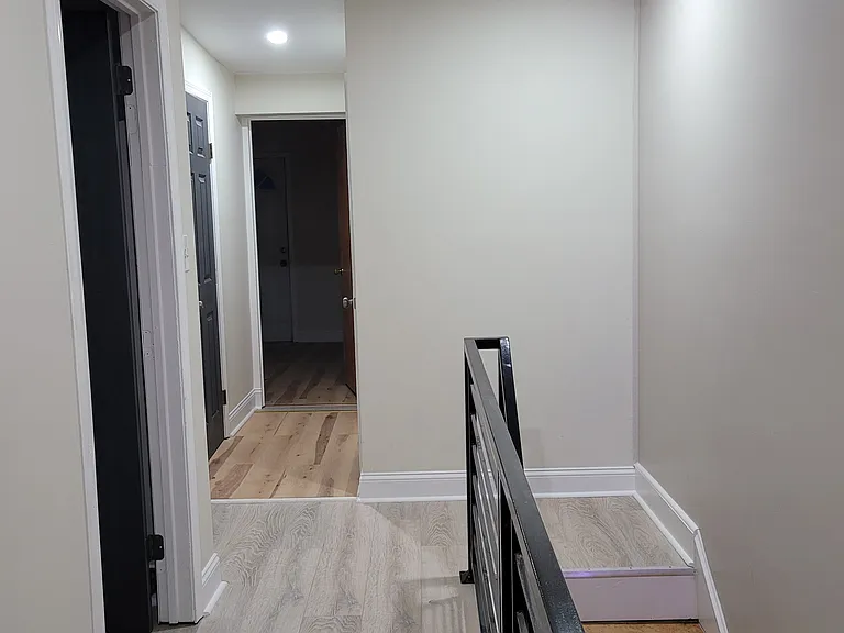 2502 Federal St — Photo 16