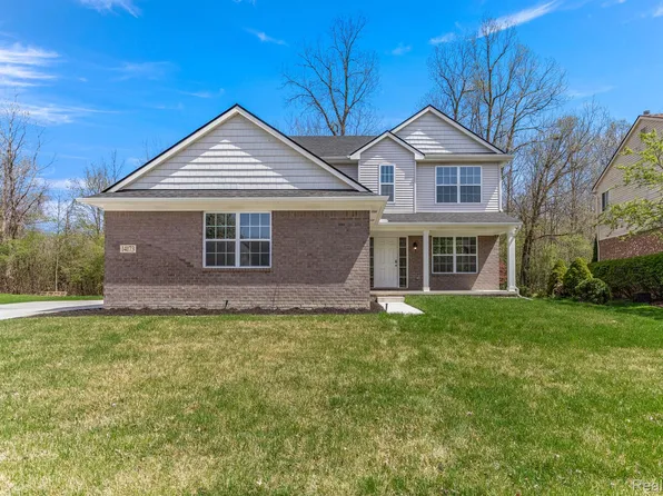 14173 Arlene Ln, Belleville, MI 48111