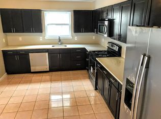 28 Governor St APT 2, Newark, NJ 07102