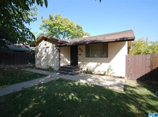 232 S Sacramento St, Tulare, CA 93274