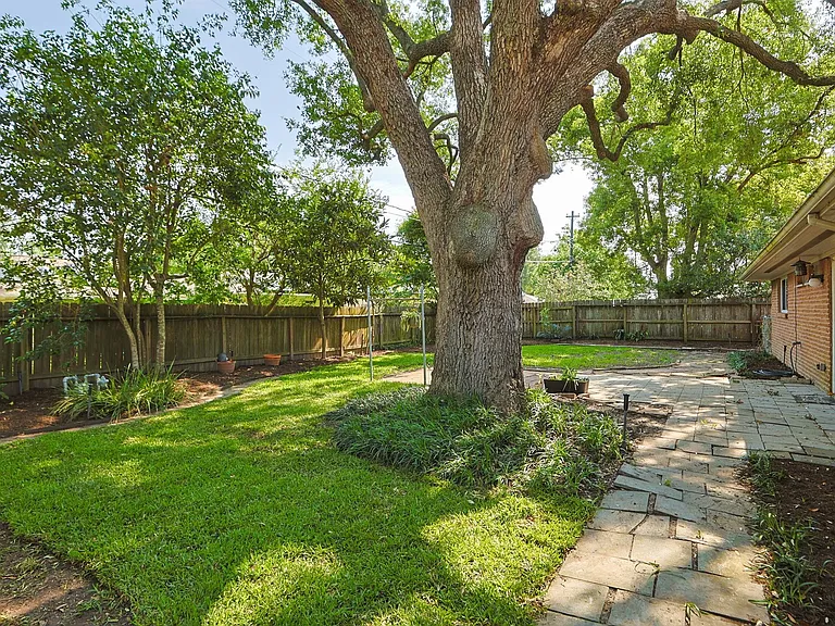 5410 Indigo St — Photo 26