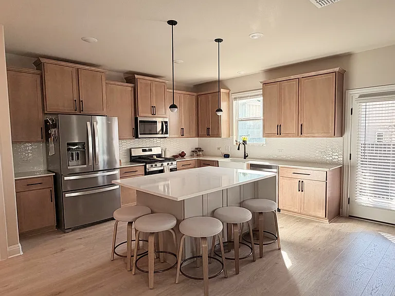 1009 Maya Cv — Photo 4