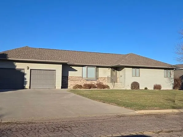 1106 2nd St, Springfield, SD 57062