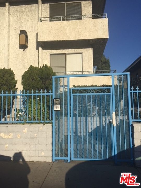 1st image of 1426 N Fairfax Ave APT 7
