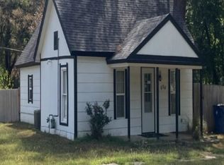 604 S Maple St, Douglass, KS 67039