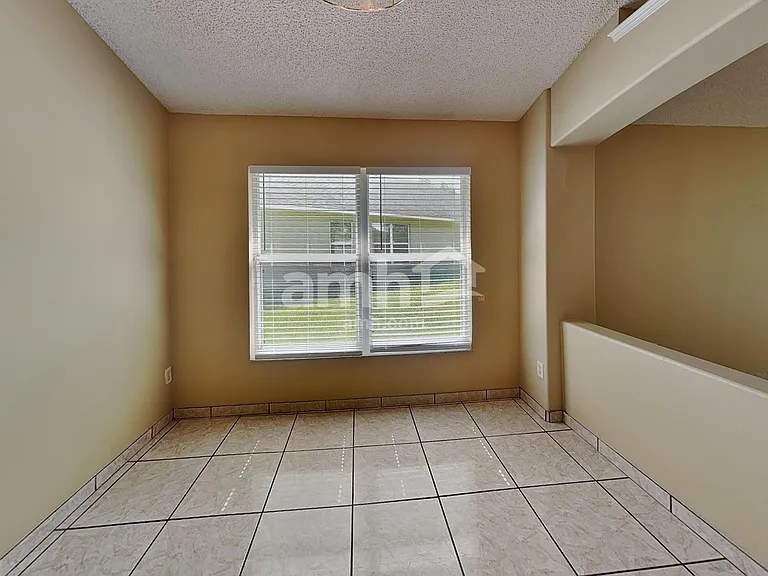 7964 Oakstone Ct — Photo 7