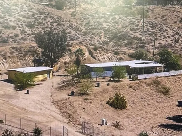 9345 S Samel Rd, Morongo Valley, CA 92256