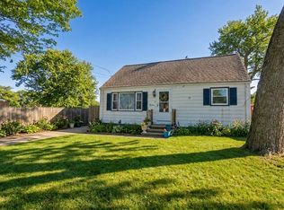 3 Fordham St, Springfield, MA 01104