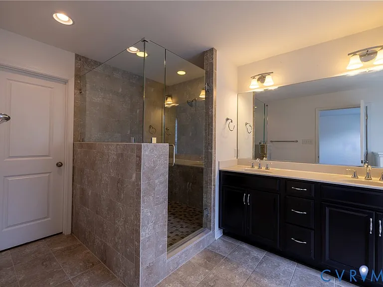 11443 Hayloft Ln — Photo 56