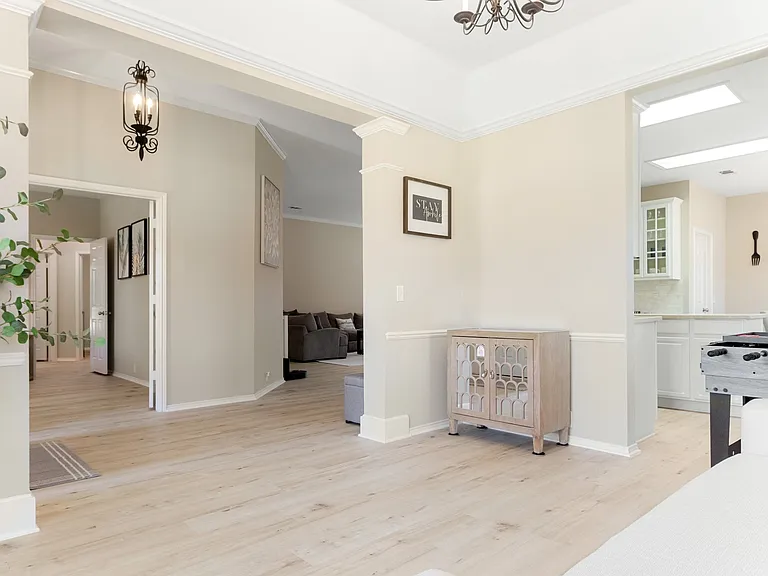 3000 Saint Amanda Dr — Photo 5