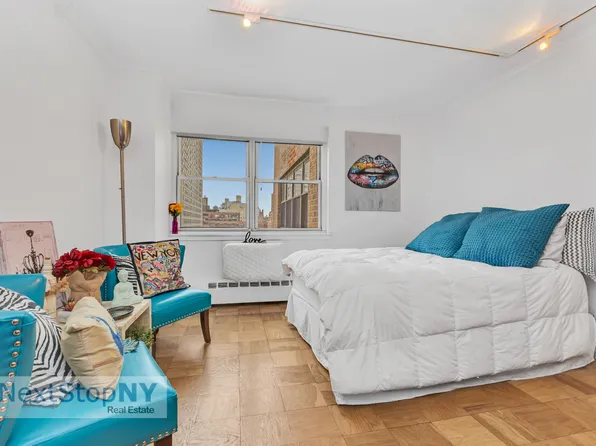340 East 80th Street image 1 of 9
