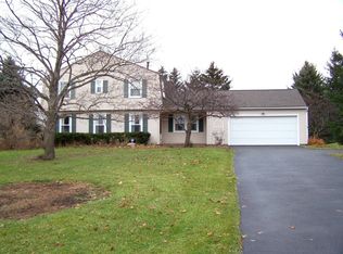 390 Holt Rd, Webster, NY 14580