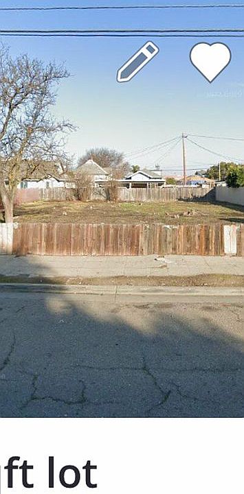 Empty lot 