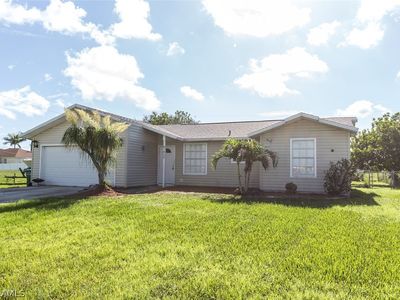 1409 NE 7th Ave, Cape Coral, FL, 33909