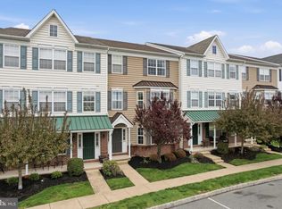 2026 Berkeley Dr, Pennsburg, PA 18073