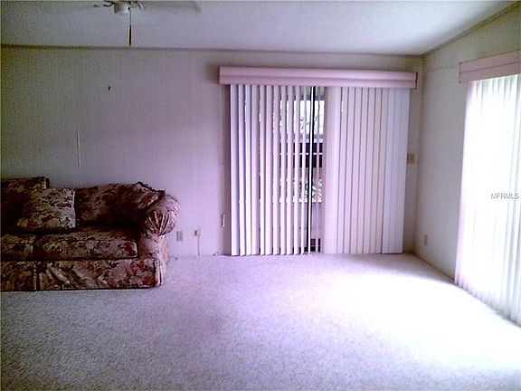 4th image of 533 Eastwood Ln
