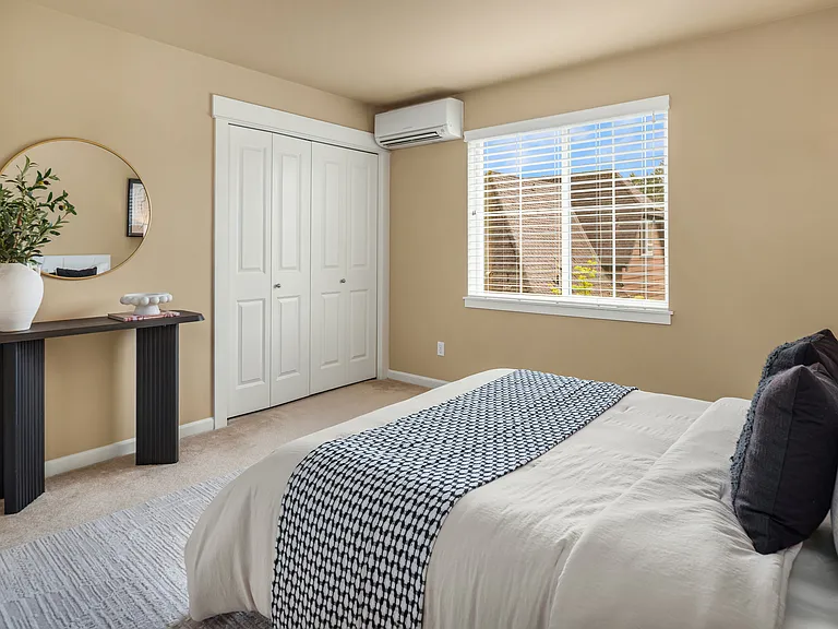 364 NE Darby Ln — Photo 14