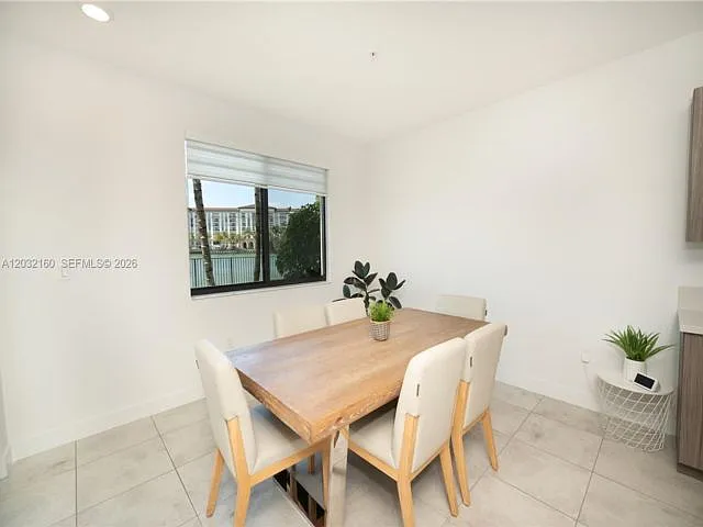 4640 NW 84th Ave — Photo 18