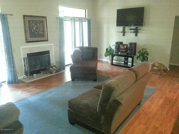 4th image of 12294 Harbor Winds Dr N