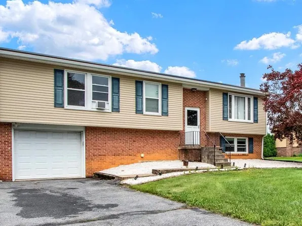 271 Walters Ave, Wernersville, PA 19565