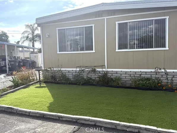 880 Lake #4, Hemet, CA 92544