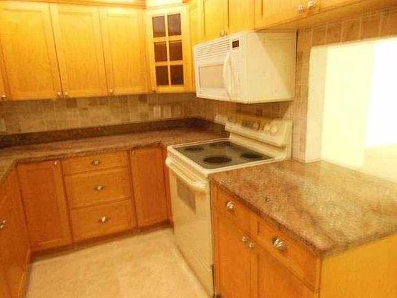 5th image of 1904 Palmland Dr #2