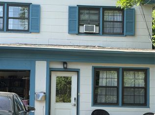 9 Fairview Ave, Great Neck, NY 11023