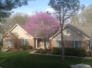 16147 Pine Terrace Dr, Ballwin, MO 63021