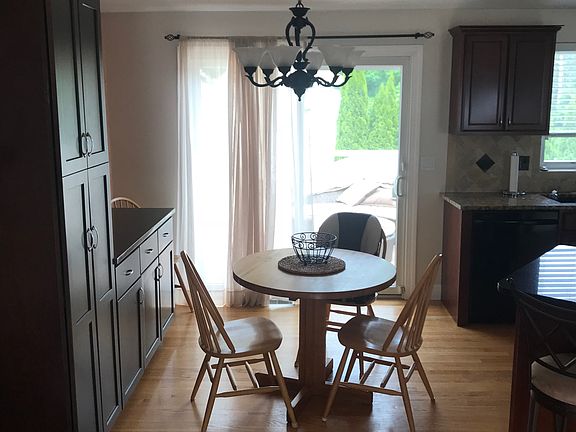 4th image of 2 Cypress Ct