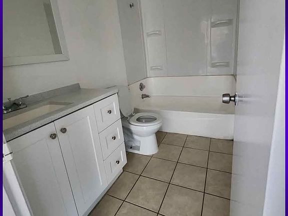 4th image of 3500 W Commonwealth Ave #8