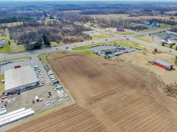 33398 M 43, Paw Paw, MI 49079