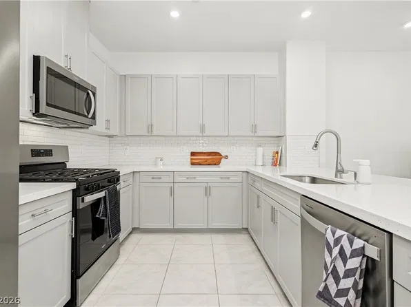 879 Apatite Pl, Henderson, NV 89011
