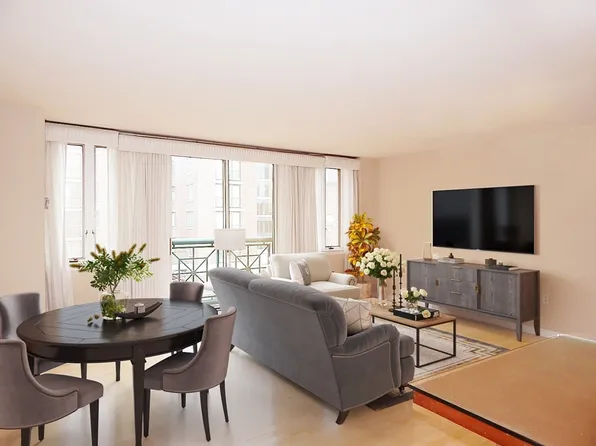 10 Rogers St APT 211, Cambridge, MA 02142