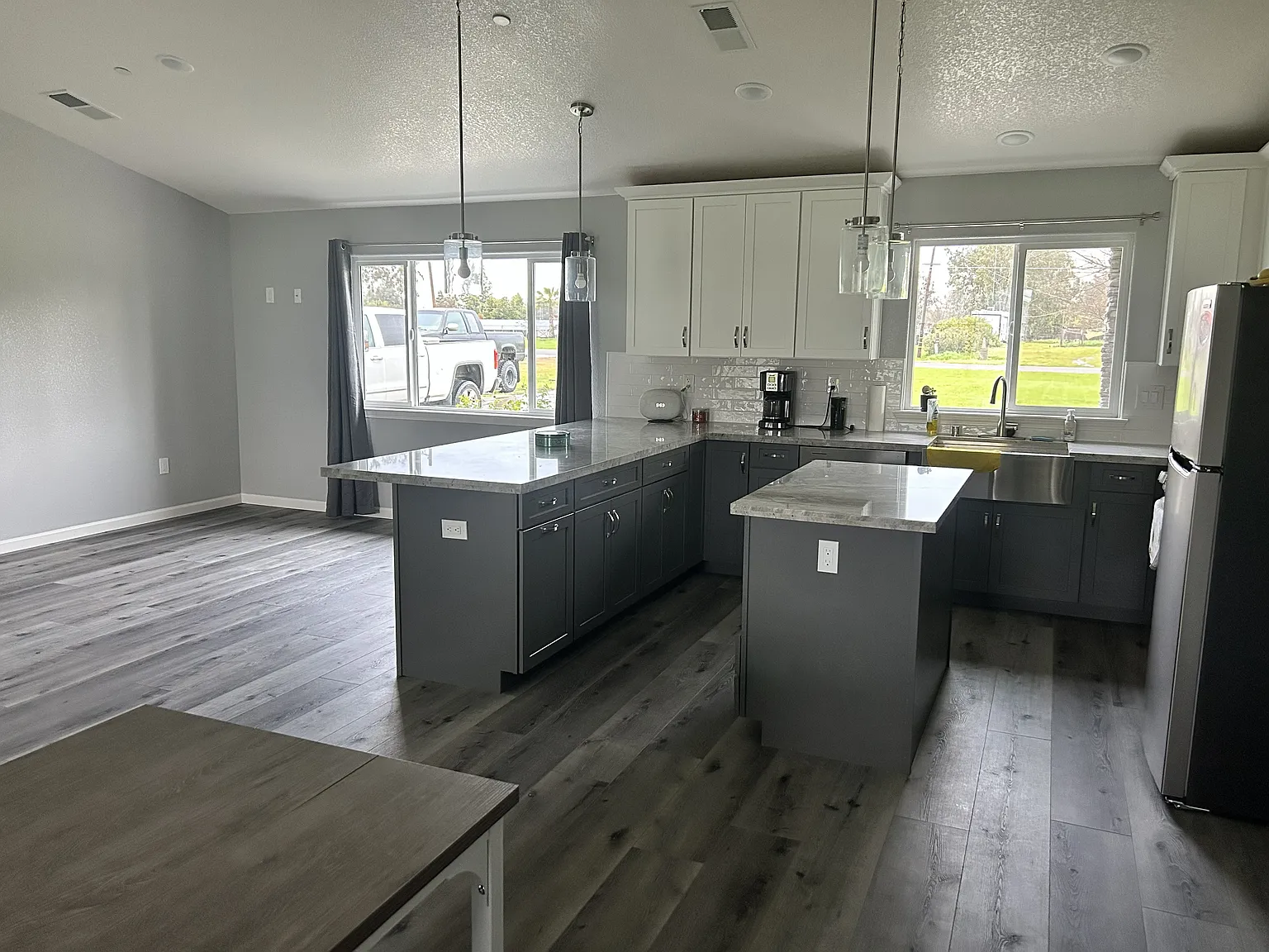 3 bed, 1950 sqft, $2,850 — Photo 4