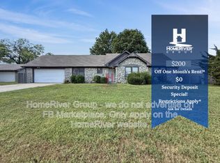 408 E Woods Ln, Claremore, OK 74017