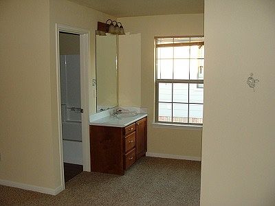 2nd image of 106 Meadow Park Cir #108