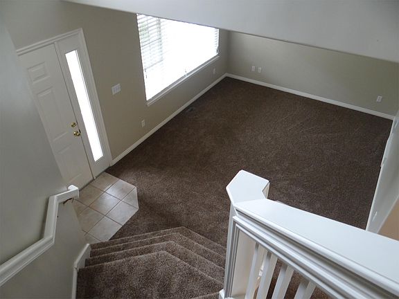 4th image of 923 E Michael Mill Pl