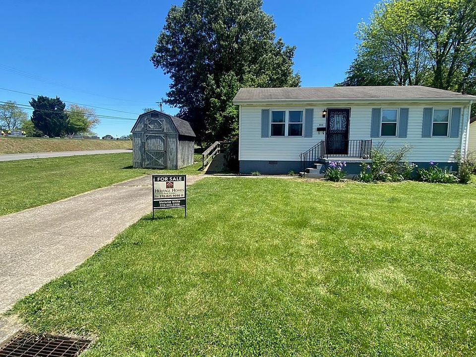 1st image of 100 Bartlett Dr