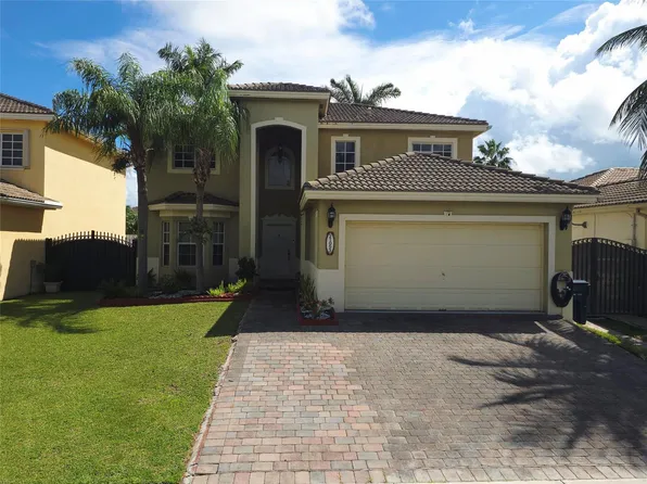 21053 SW 88th Pl, Cutler Bay, FL 33189