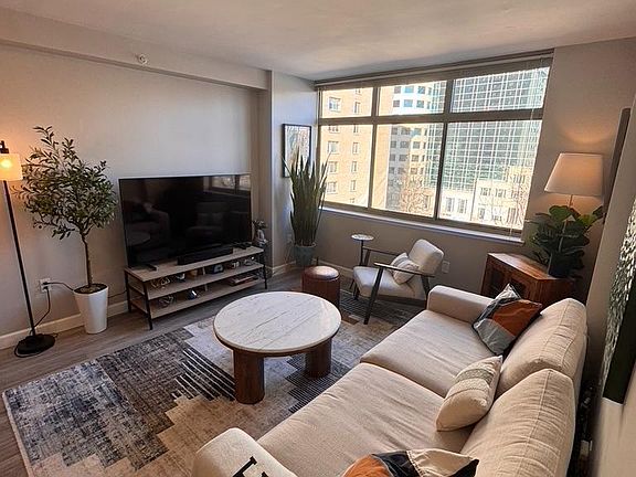 3rd image of 7111 Woodmont Ave APT 712
