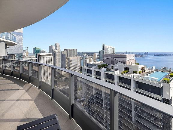 5th image of 1000 Brickell Plz #Penthouse 5403