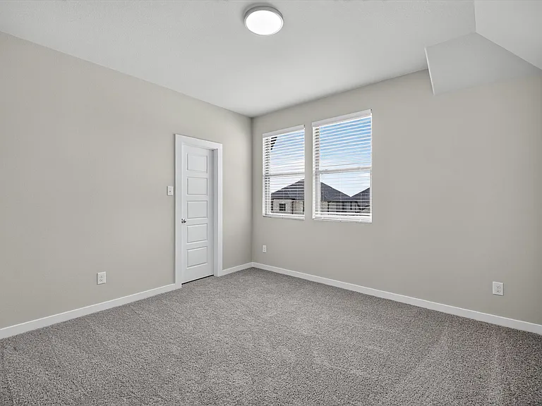 710 Summerberry Dr — Photo 15