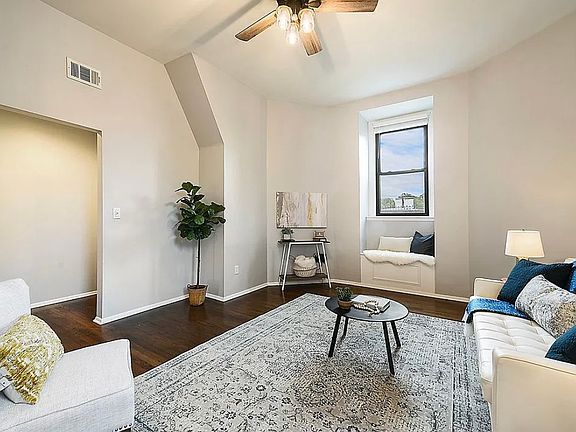 5th image of 6015 Walnut St APT 301