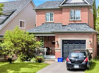 10 Melody Dr, Whitby, ON L1M 1K4