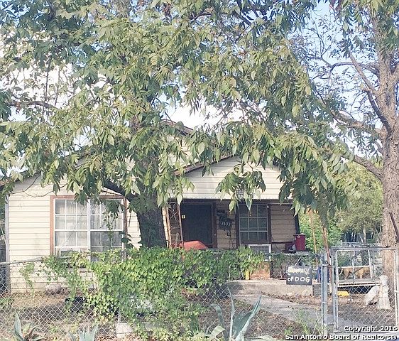 1st image of 3103 W Poplar St