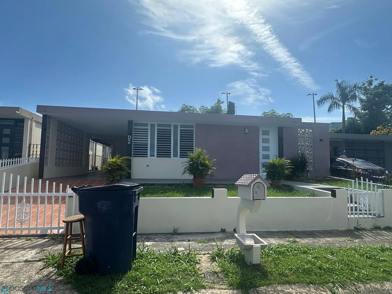 3 bed, 1.5 bath, 1200 sqft, $1,500 — Photo 1