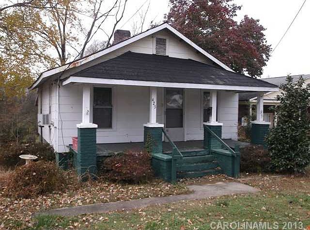 1st image of 423 Brookdale Dr