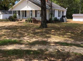 5775 State Route 100 E, Henderson, TN 38340