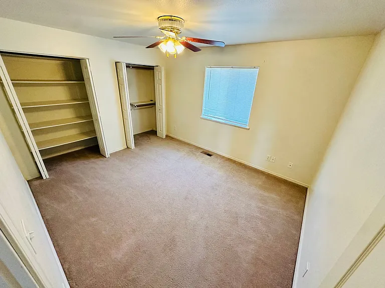 844 Woodhaven Dr — Photo 25