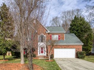 12425 Bentcreek Ln, Matthews, NC 28105